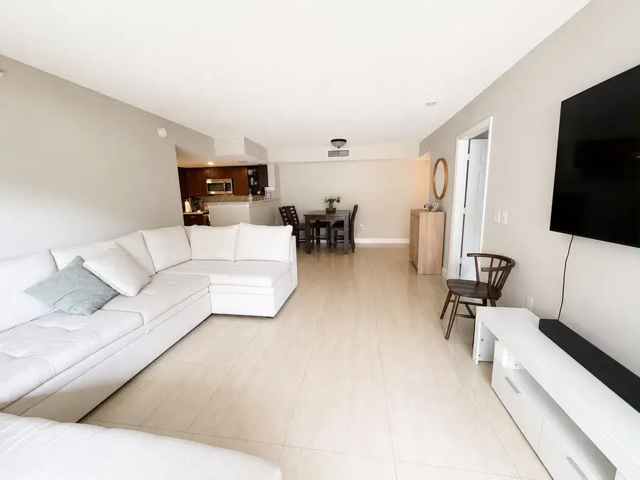 5045 Wiles Road #105, Coconut Creek, FL 33073 - #3