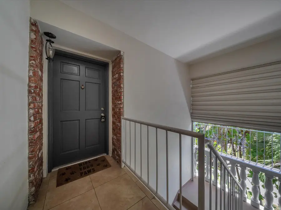 1150 Madruga Avenue #C302, Miami, FL 33146 - #3
