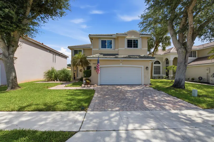 9807 NW 20th Street, Pembroke Pines, FL 33024 - #2