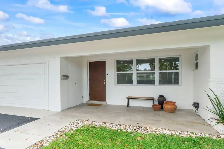 701 SE 5th Court, Pompano Beach, FL 33060 - #2