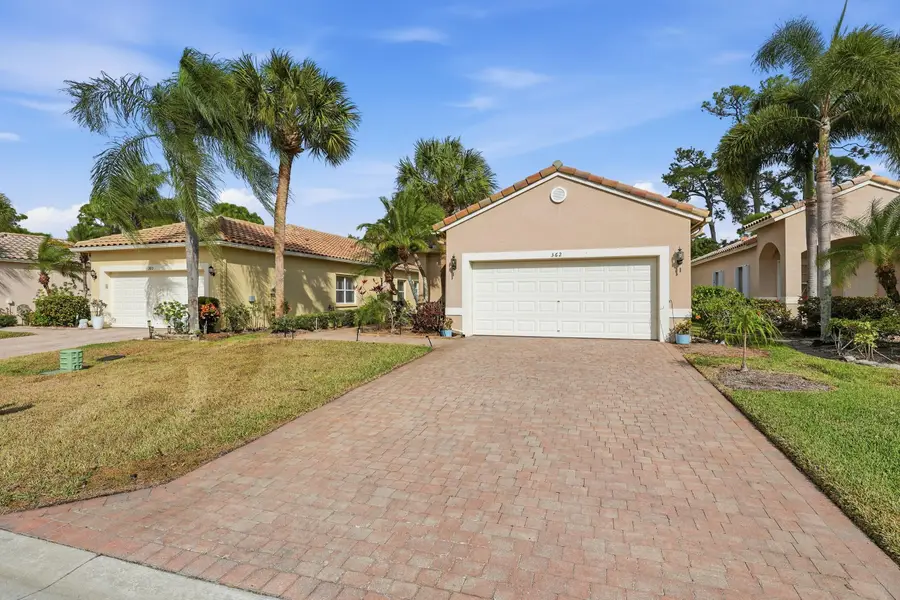 362 NW Granville Street, Port Saint Lucie, FL 34986 - #2