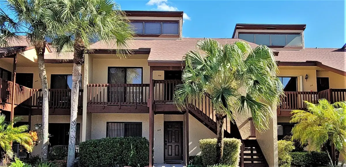 405 Lakeview Drive E, Royal Palm Beach, FL 33411 - #1