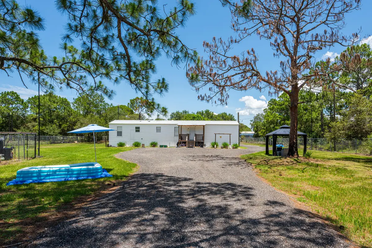 625 N Verda Street, Clewiston, FL 33440 - #1