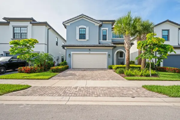 2387 Rollingwood Court, Oakland Park, FL 33309