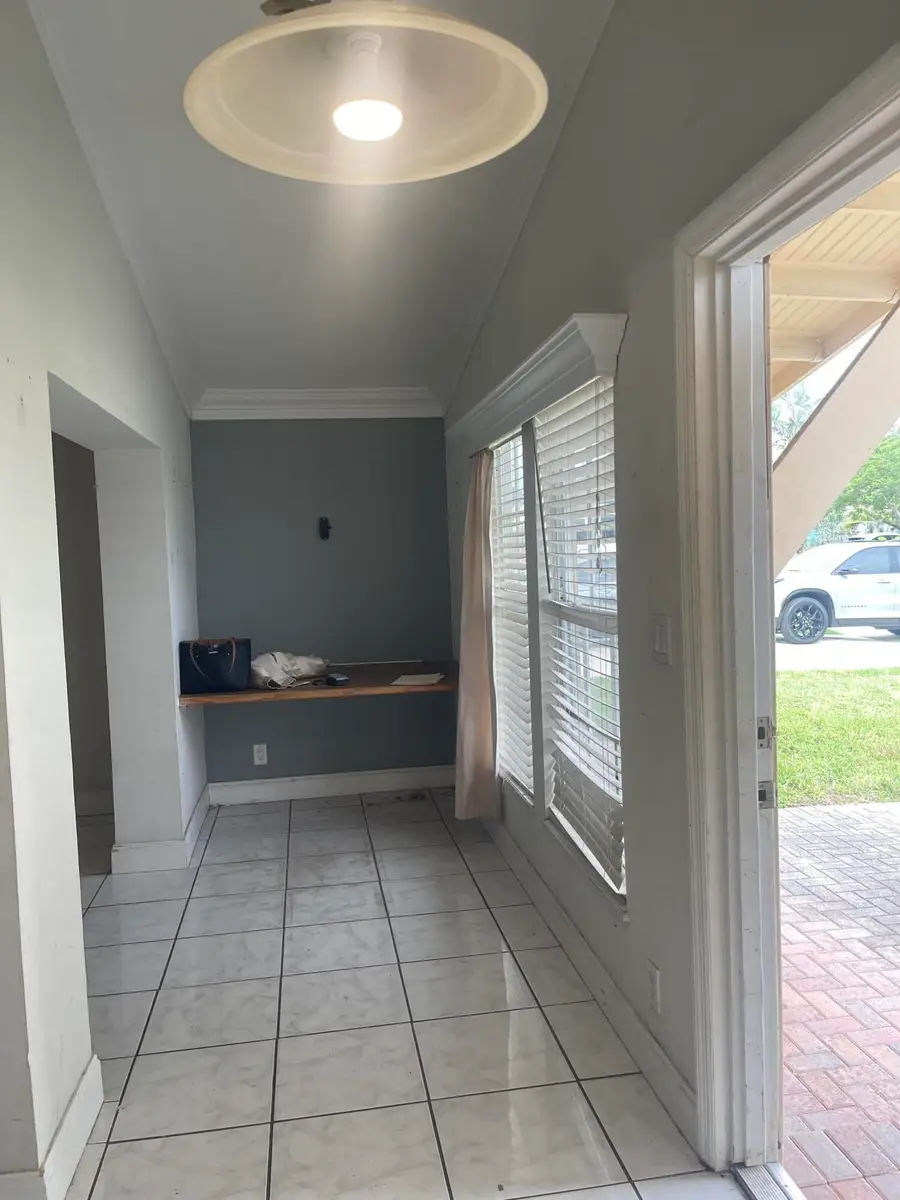 341 NW 52nd, Oakland Park, FL 33309 - #3