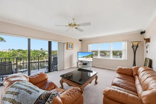 1839 Middle River Drive #302, Fort Lauderdale, FL 33305