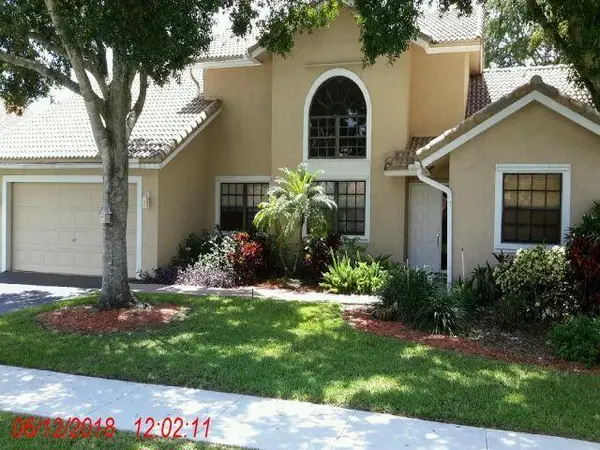 3145 Peachtree Way, Davie, FL 33328