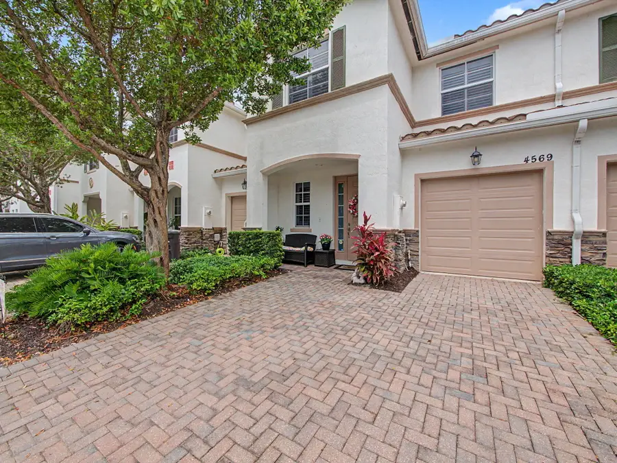 4569 Tara Cove Way, West Palm Beach, FL 33417 - #3
