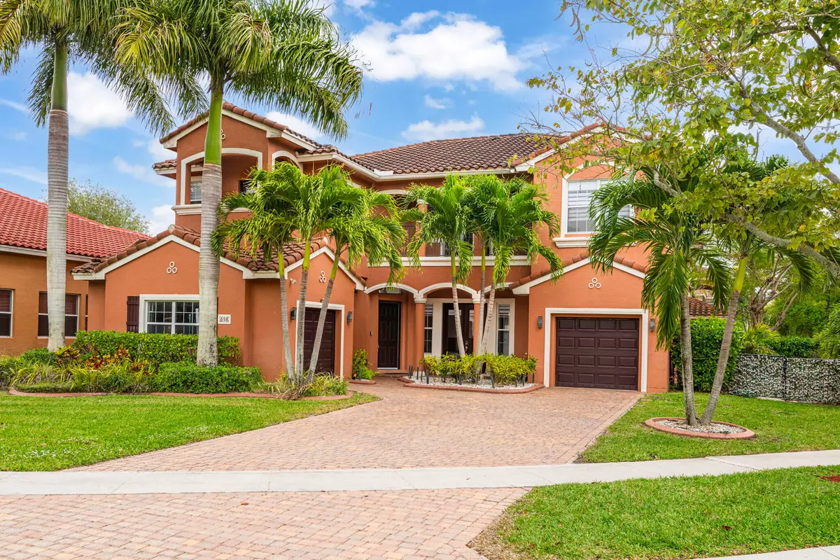 658 Cresta Circle, West Palm Beach, FL 33413 - #1