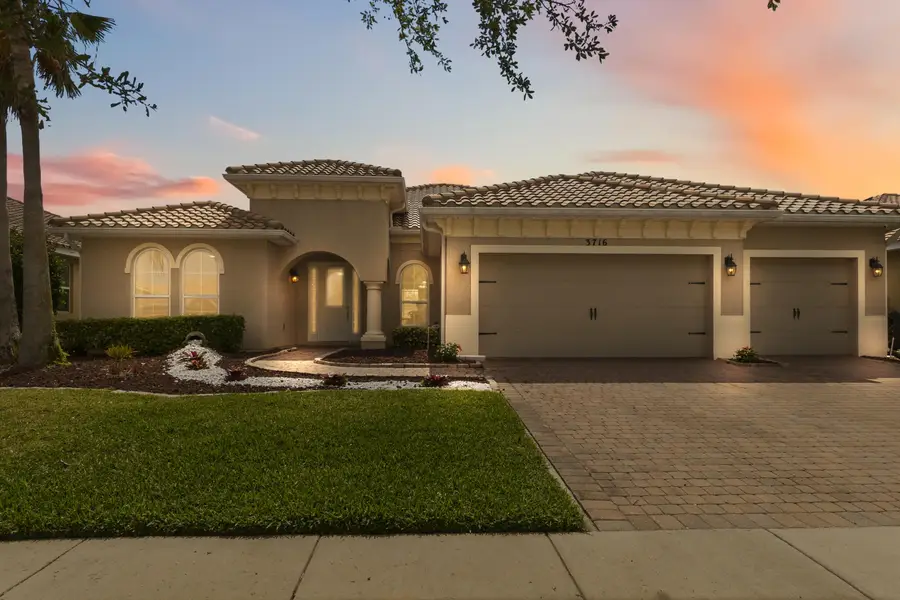 3716 Paradiso Circle, Kissimmee, FL 34746 - #3