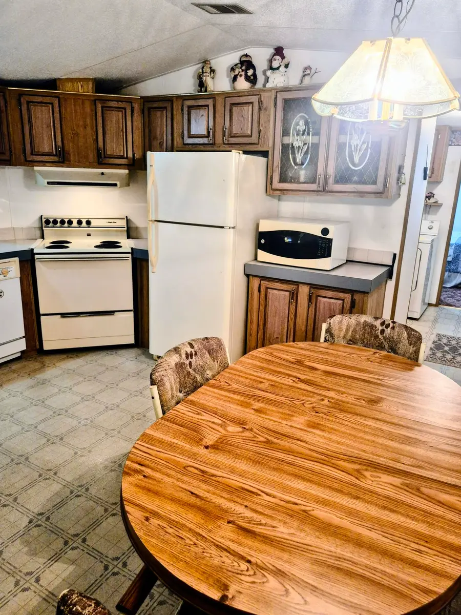 1066 Peach Lane, Okeechobee, FL 34974 - #3