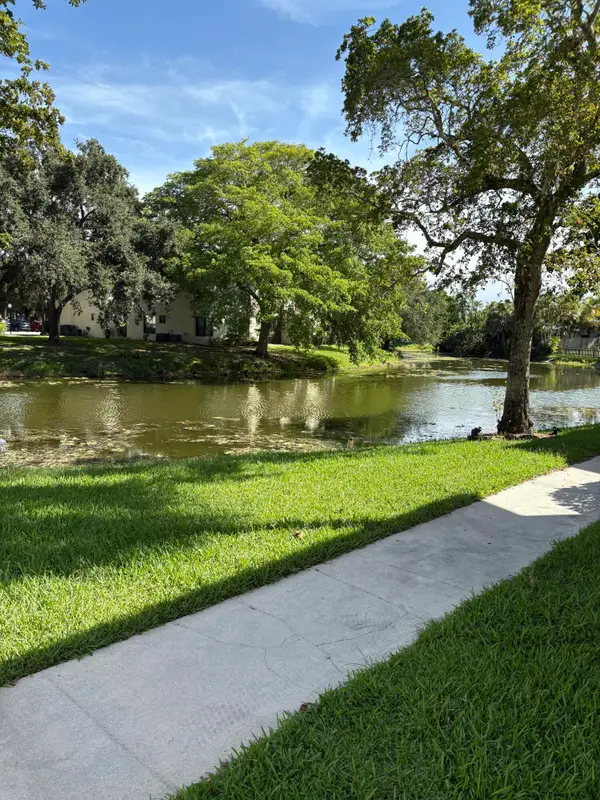 3471 Cocoplum Circle #3436, Coconut Creek, FL 33063