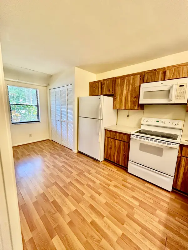 2900 SW 22nd Circle #221d, Delray Beach, FL 33445