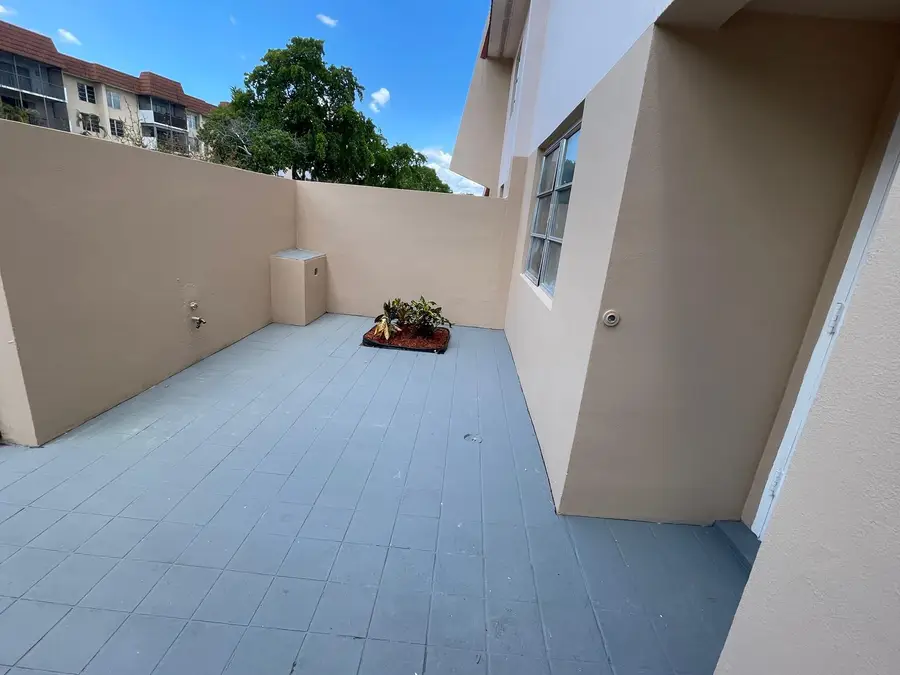 4140 Inverrary Drive #Apt 15e, Lauderhill, FL 33319 - #3