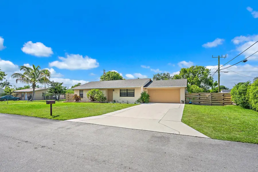 9090 Palladium Place, Lake Worth, FL 33467 - #2