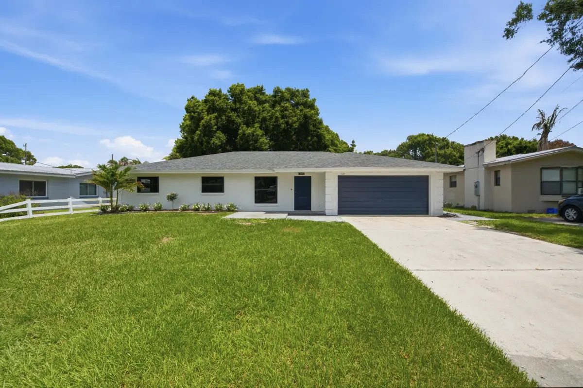 1124 Club Drive, Fort Pierce, FL 34982 - #1