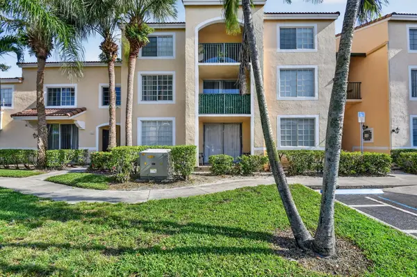 1733 Village Boulevard #105, West Palm Beach, FL 33409
