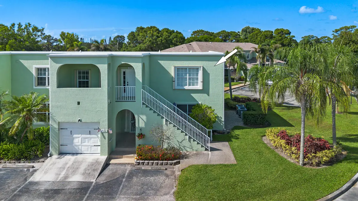 2127 SE Wild Meadow Circle, Port Saint Lucie, FL 34952 - #1
