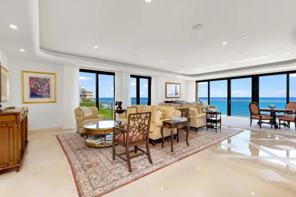 2 N Breakers Row #N32, Palm Beach, FL 33480