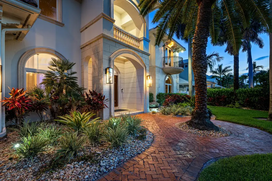 2320 NE 34th Court, Lighthouse Point, FL 33064 - #2