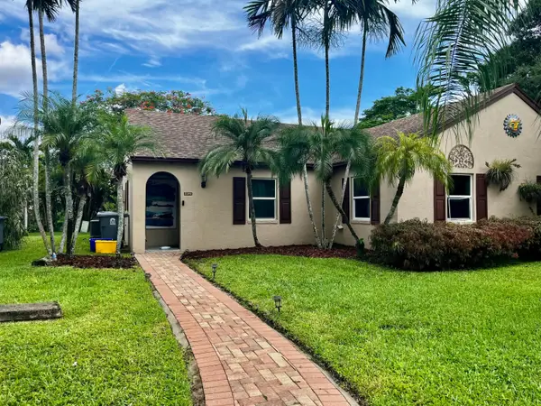 Address Withheld By Seller, Boca Raton, FL 33428