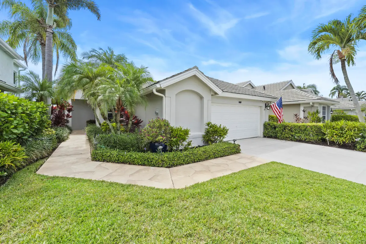 637 Masters Way, Palm Beach Gardens, FL 33418 - #1