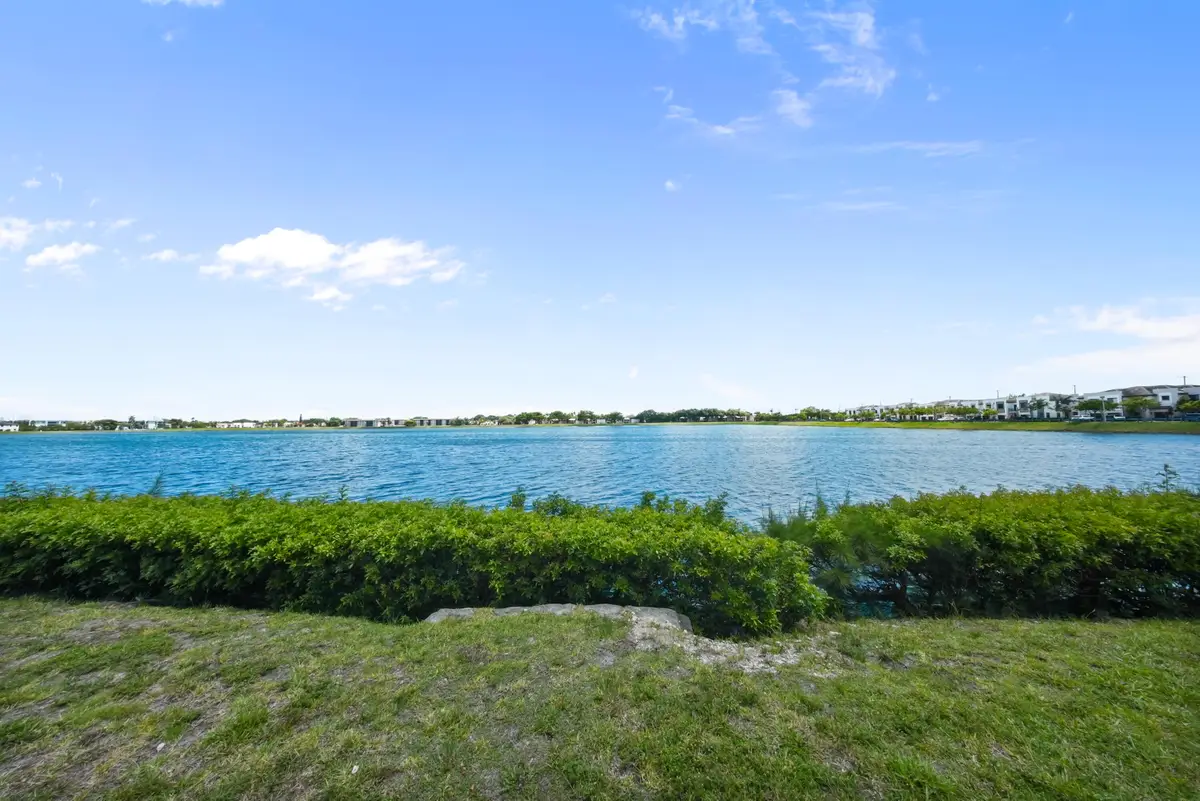 20860 San Simeon Way #109-6, Miami, FL 33179 - #1