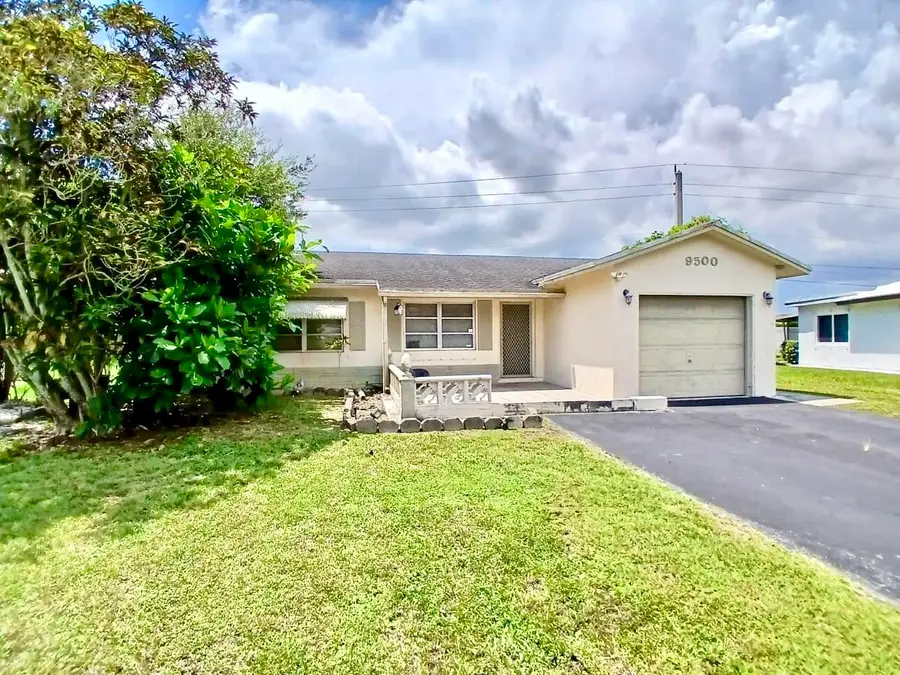 9500 NW 70th Street, Tamarac, FL 33321 - #2