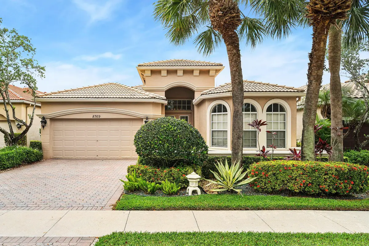 8769 Via Grande E, Wellington, FL 33411 - #1