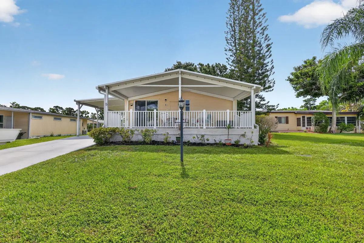 5 Montilla Way, Port Saint Lucie, FL 34952 - #1
