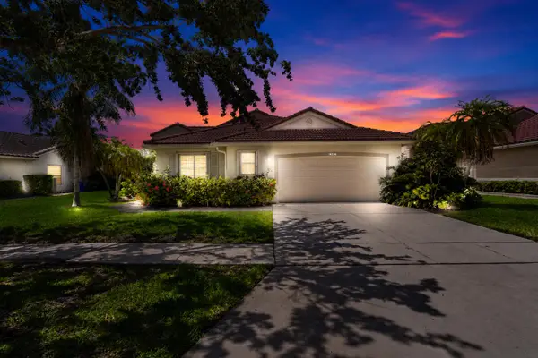 16358 SW 8th Street, Pembroke Pines, FL 33027