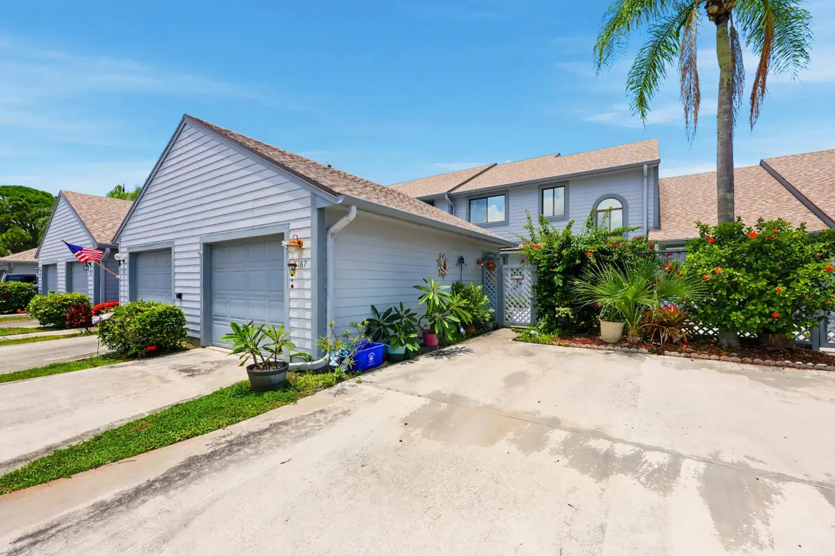 6167 SE Georgetown Place, Hobe Sound, FL 33455 - #1