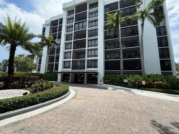 7847 Lakeside Boulevard #1024, Boca Raton, FL 33434