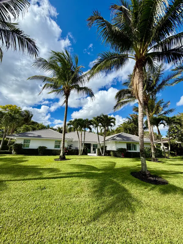 1327 Partridge Place N, Boynton Beach, FL 33436