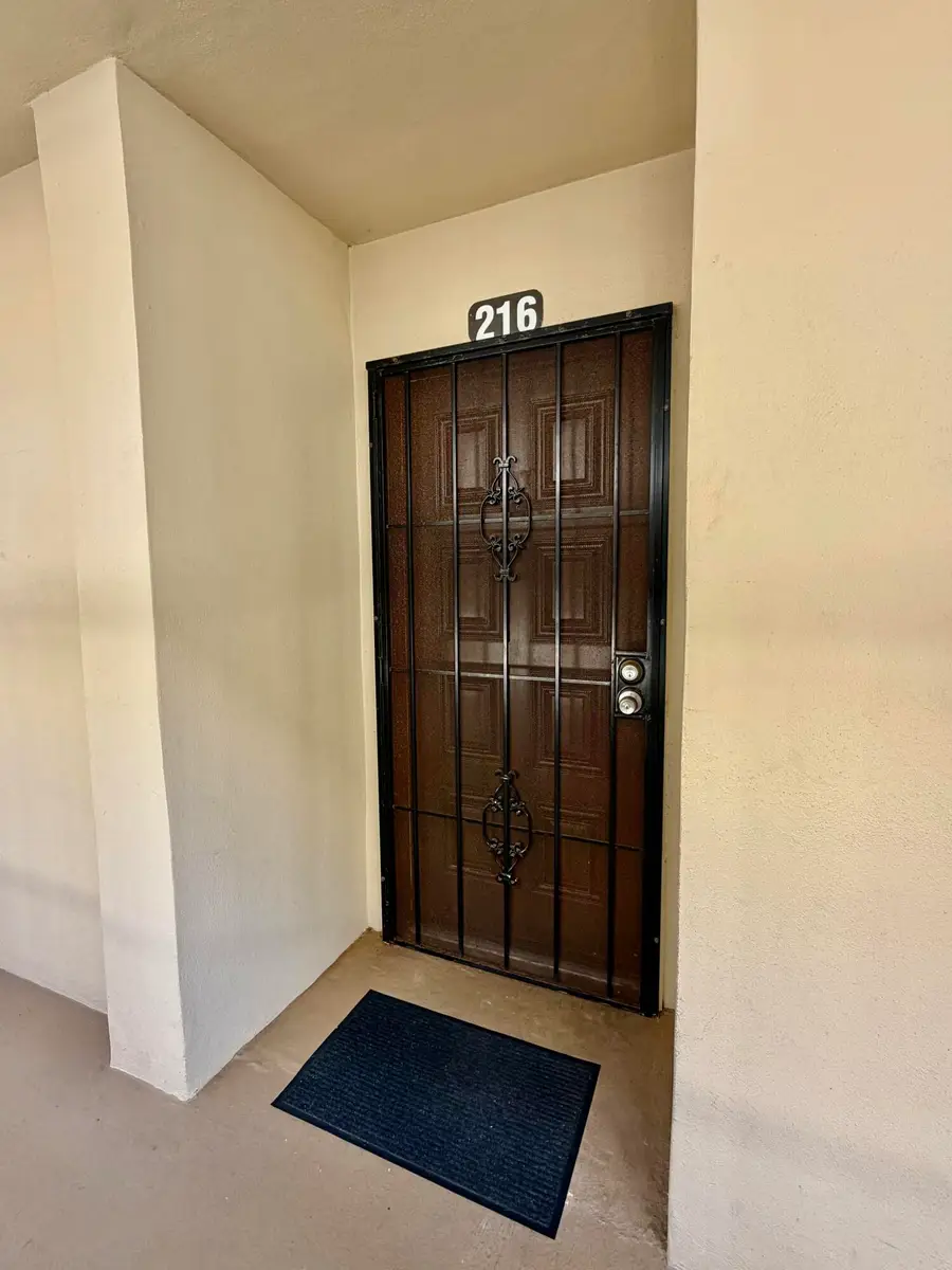 5280 Las Verdes Circle #216, Delray Beach, FL 33484 - #3