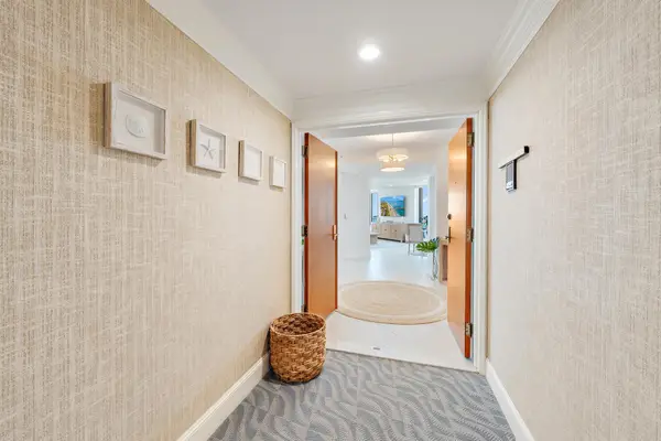 5250 N Ocean Drive #5s, Singer Island, FL 33404