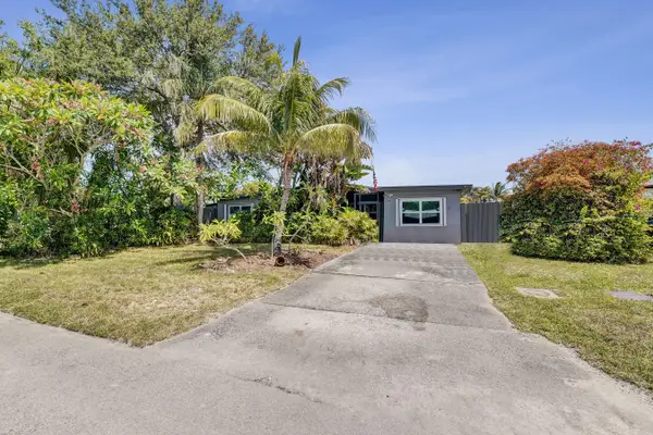 2740 SW 46th Court, Dania Beach, FL 33312