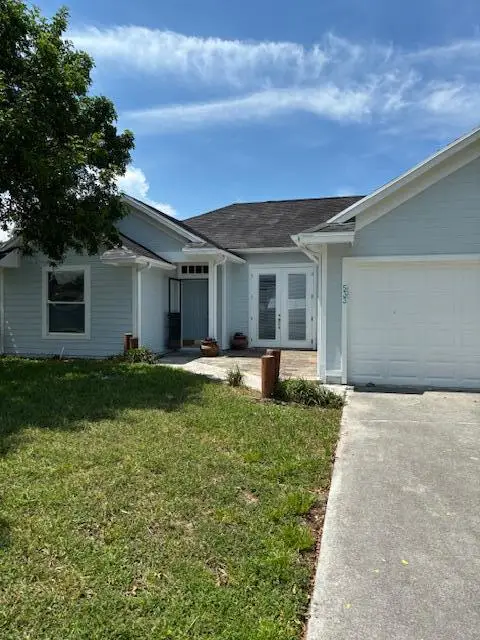 533 NW Avon Avenue, Port Saint Lucie, FL 34983 - #1