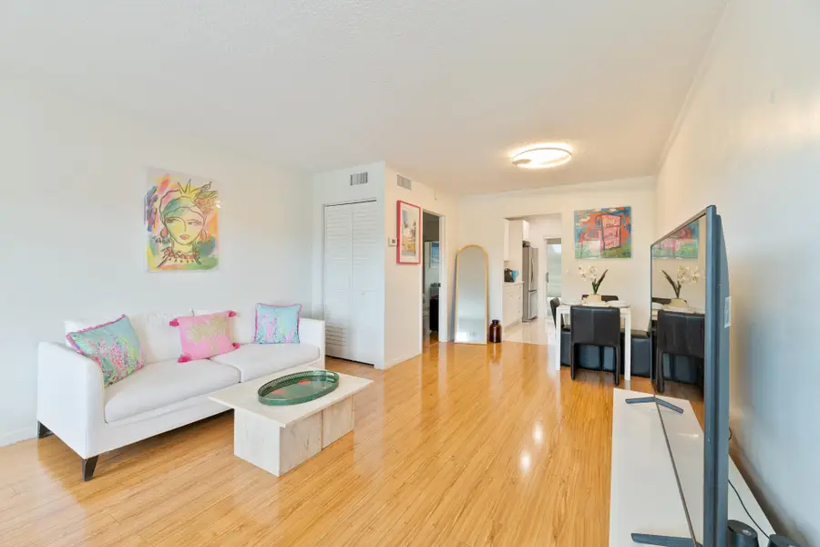 32 Abbey Lane #205, Delray Beach, FL 33446 - #2