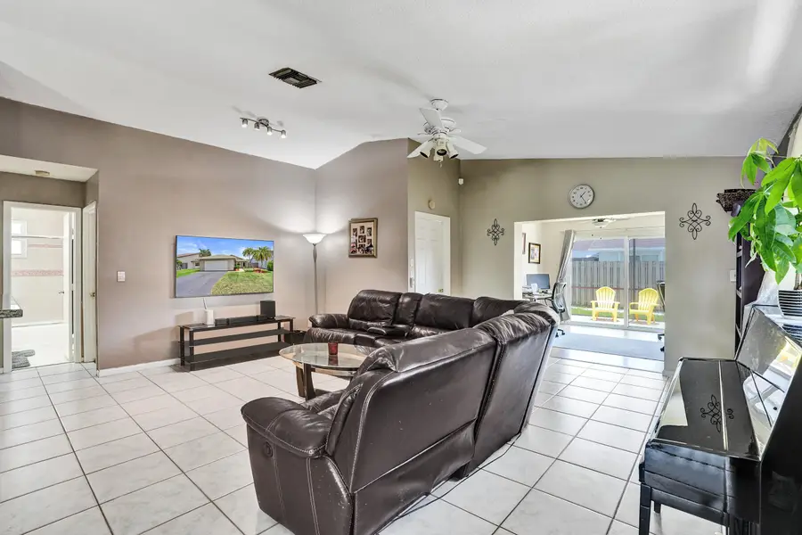 8340 SW 41st Street, Davie, FL 33328 - #3