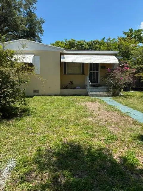 800 NW 133rd Street, North Miami, FL 33168 - #1