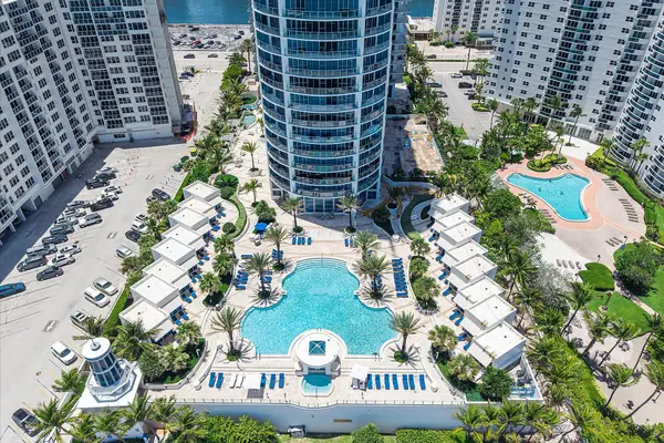 3101 S Ocean Drive #2707, Hollywood, FL 33019