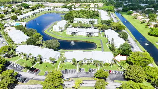 1013 Green Pine Boulevard #H2, West Palm Beach, FL 33409