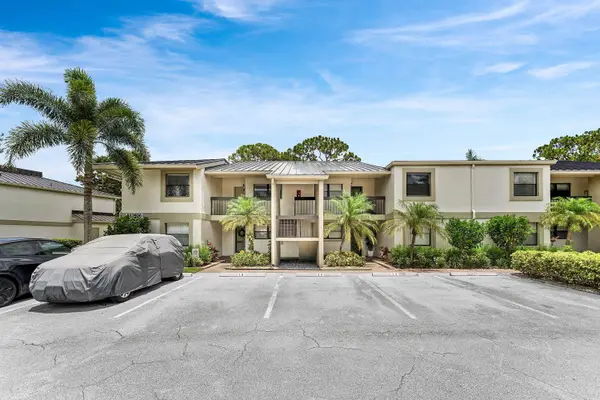 12926 Briarlake Drive #201, Palm Beach Gardens, FL 33418