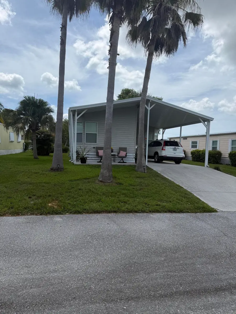 11 Nuevo Leon Road, Port Saint Lucie, FL 34952 - #3