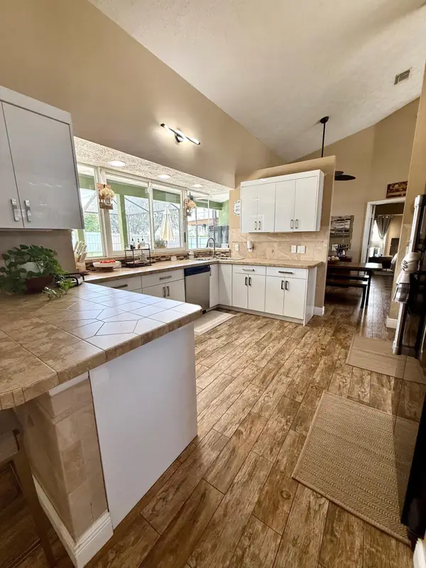 2702 SE Bishop Avenue, Port St Lucie, FL 34952
