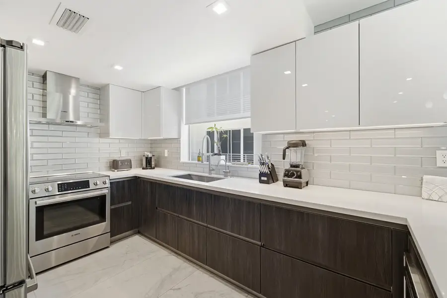 700 NE 14th Avenue #312, Fort Lauderdale, FL 33304 - #3