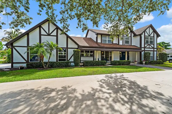 88 River Drive, Tequesta, FL 33469