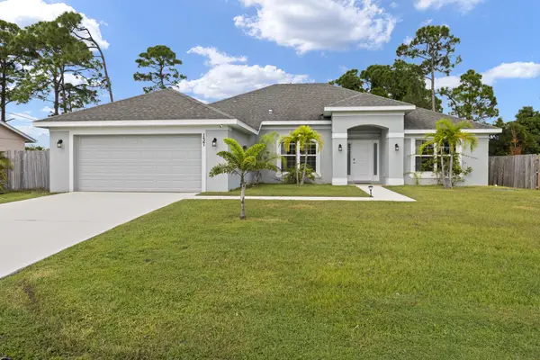 137 SW Pisces Terrace, Port St Lucie, FL 34984