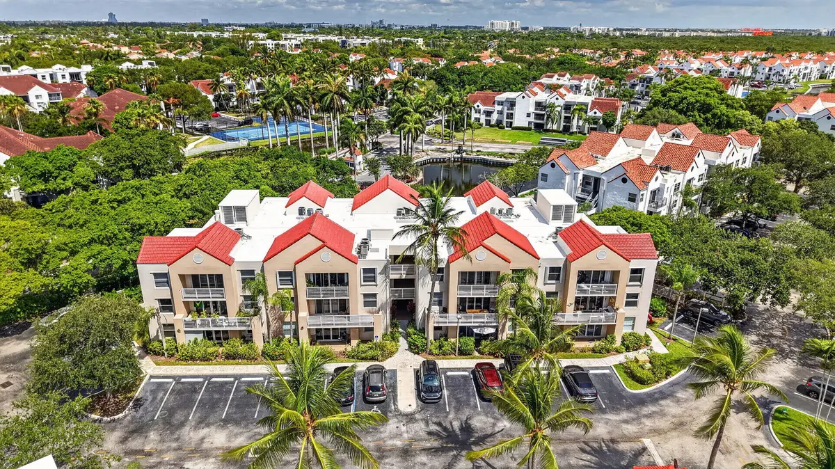 2731 Ocean Club Boulevard, Hollywood, FL 33019 - #1